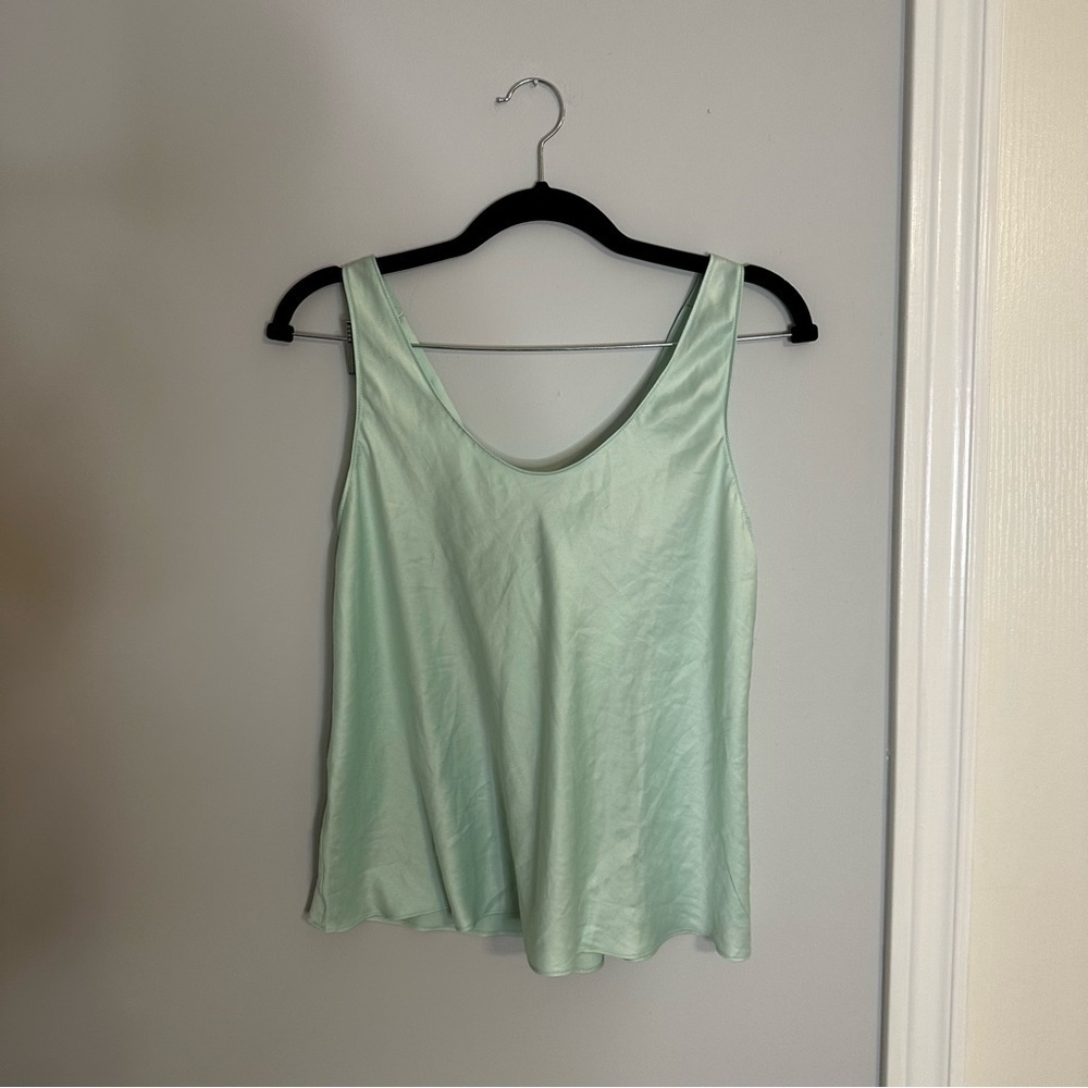 ☃️ Victoria Secret Light Green Top